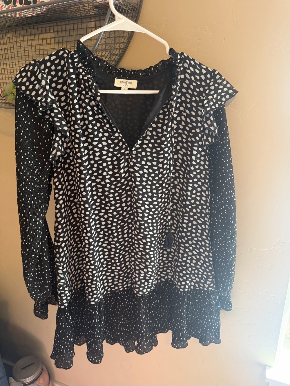 Umgee Black and White Printed Ruffle V-Neck Tunic